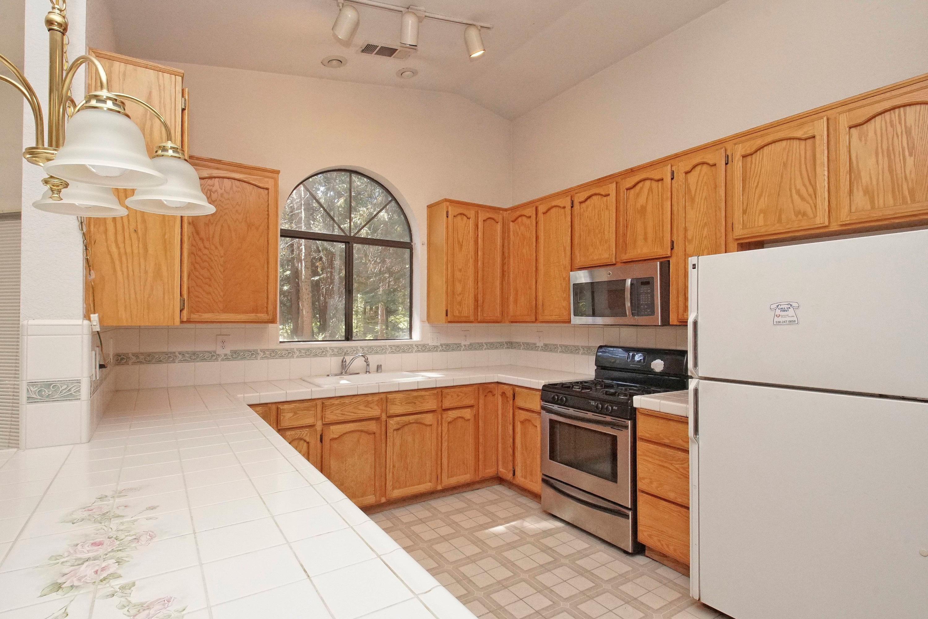 8372 Starlite Pines Road Shingletown, CA 96088 - Photo 8 of 22 DSC01457 copy
