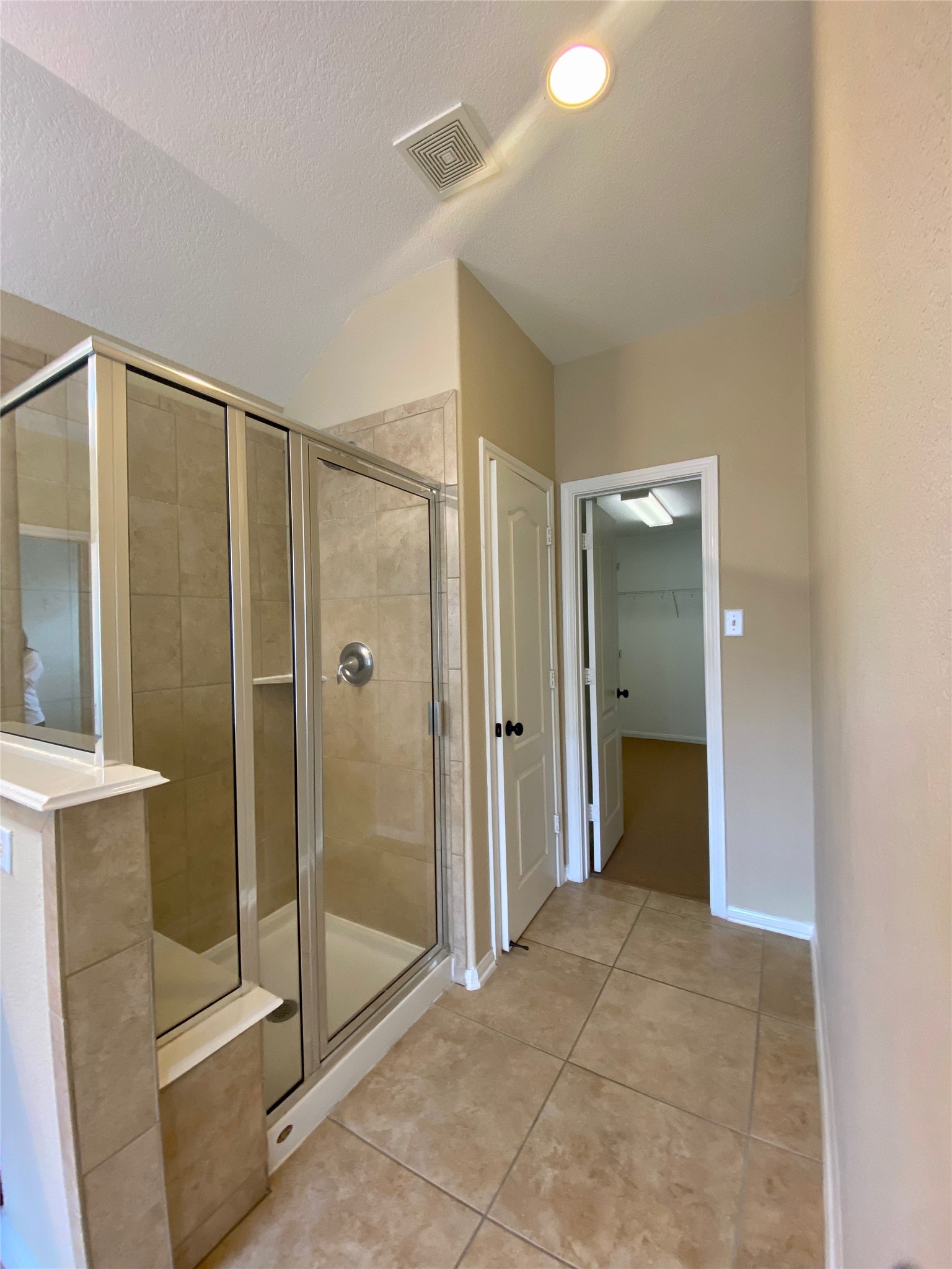 15 Sagamore Ridge Place The Woodlands, TX 77389 - Photo 29 of 39 a bathroom with a shower and a sink