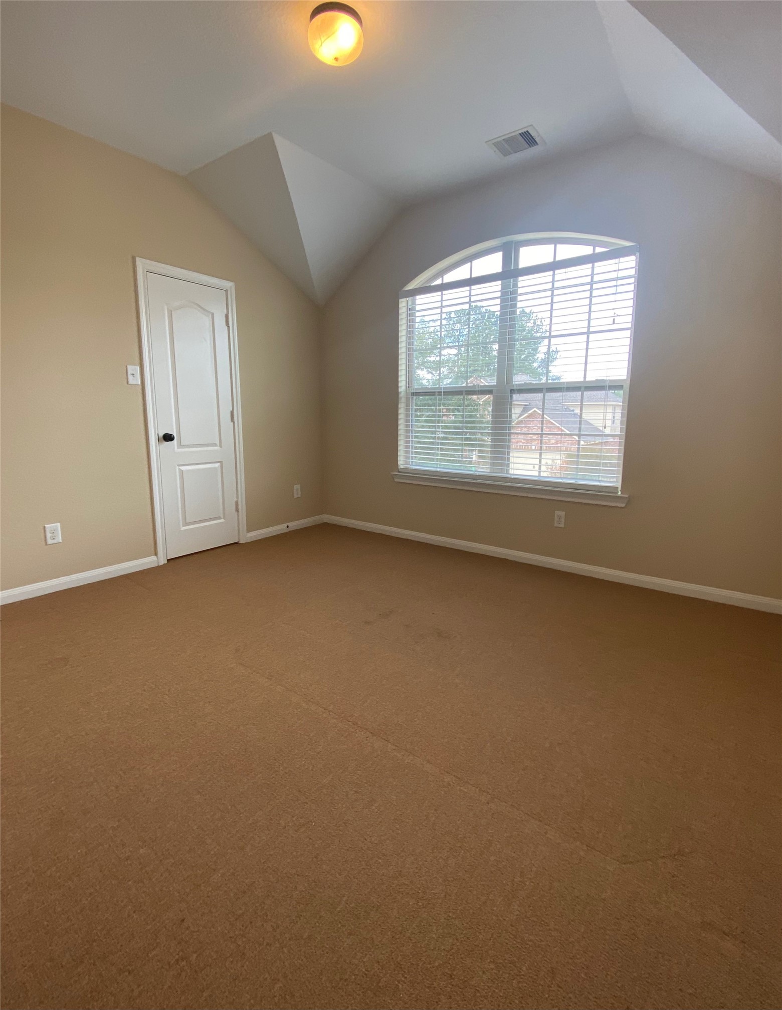 15 Sagamore Ridge Place The Woodlands, TX 77389 - Photo 32 of 39 an empty room with a window