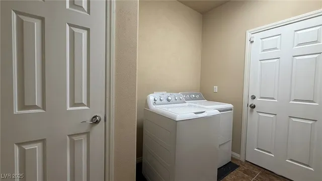 $2,845 | 6451 Parrot Ridge Court, Las Vegas, NV 89139