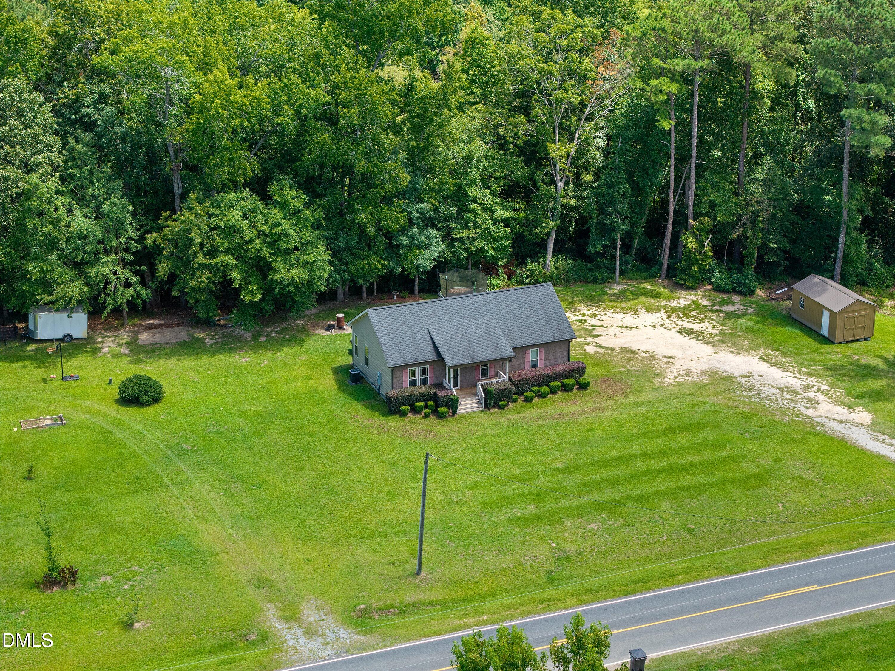 70 Young Road Angier, NC 27501 - Photo 4 of 38 41-70 Young_ (5)