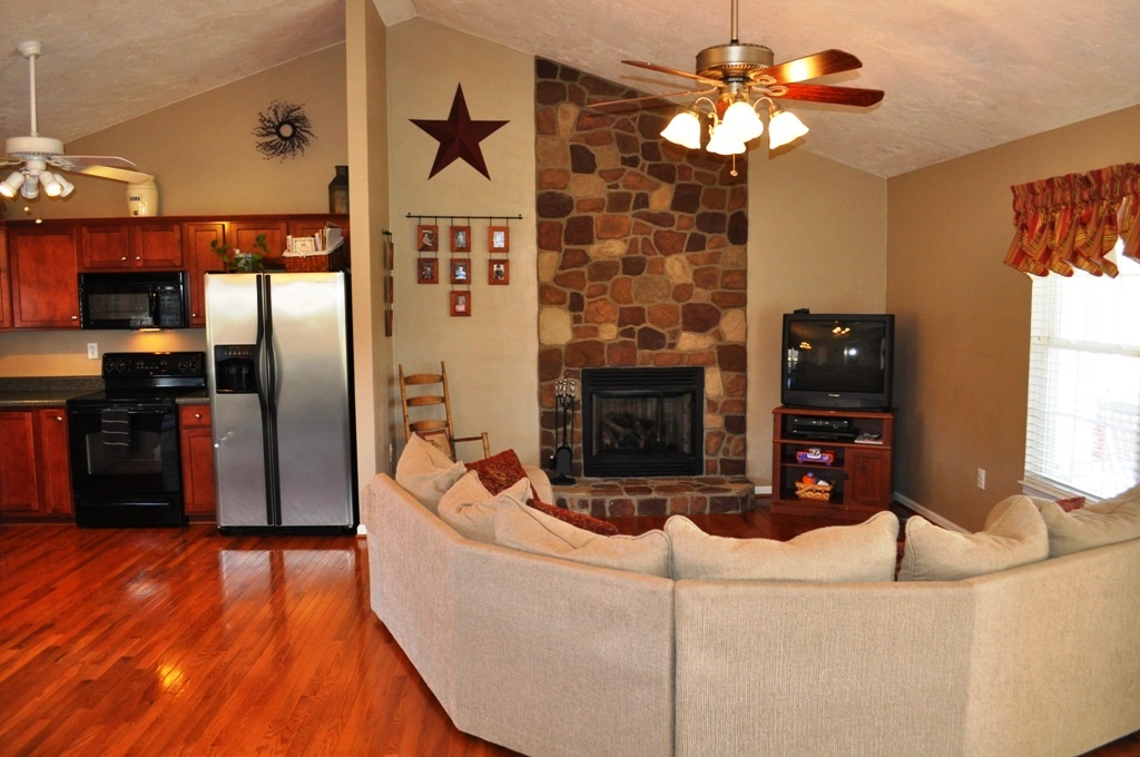 2903 Sandy Level Road Goodview, VA 24095 - Photo 3 of 34 Great Room