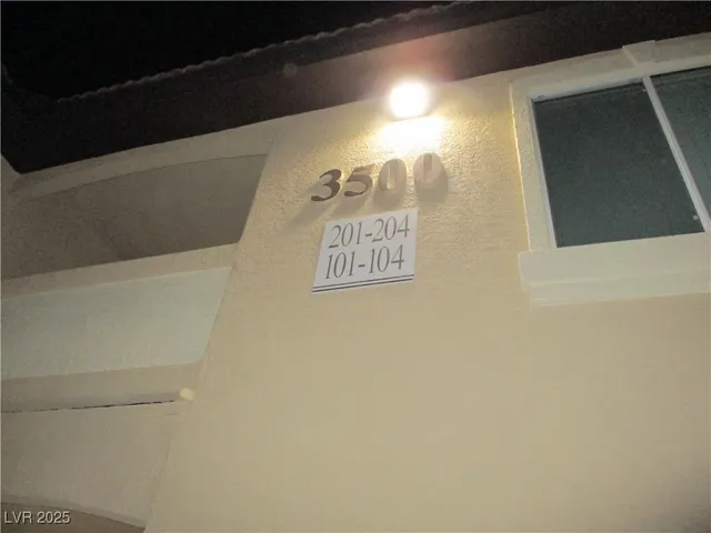 $1,600 | 3500 Cactus Shadow Street, Unit 101, Las Vegas, NV 89129