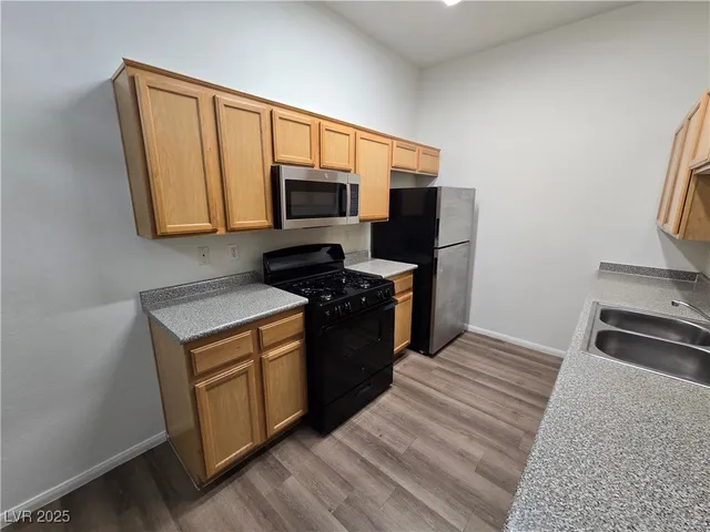 $1,600 | 3500 Cactus Shadow Street, Unit 101, Las Vegas, NV 89129
