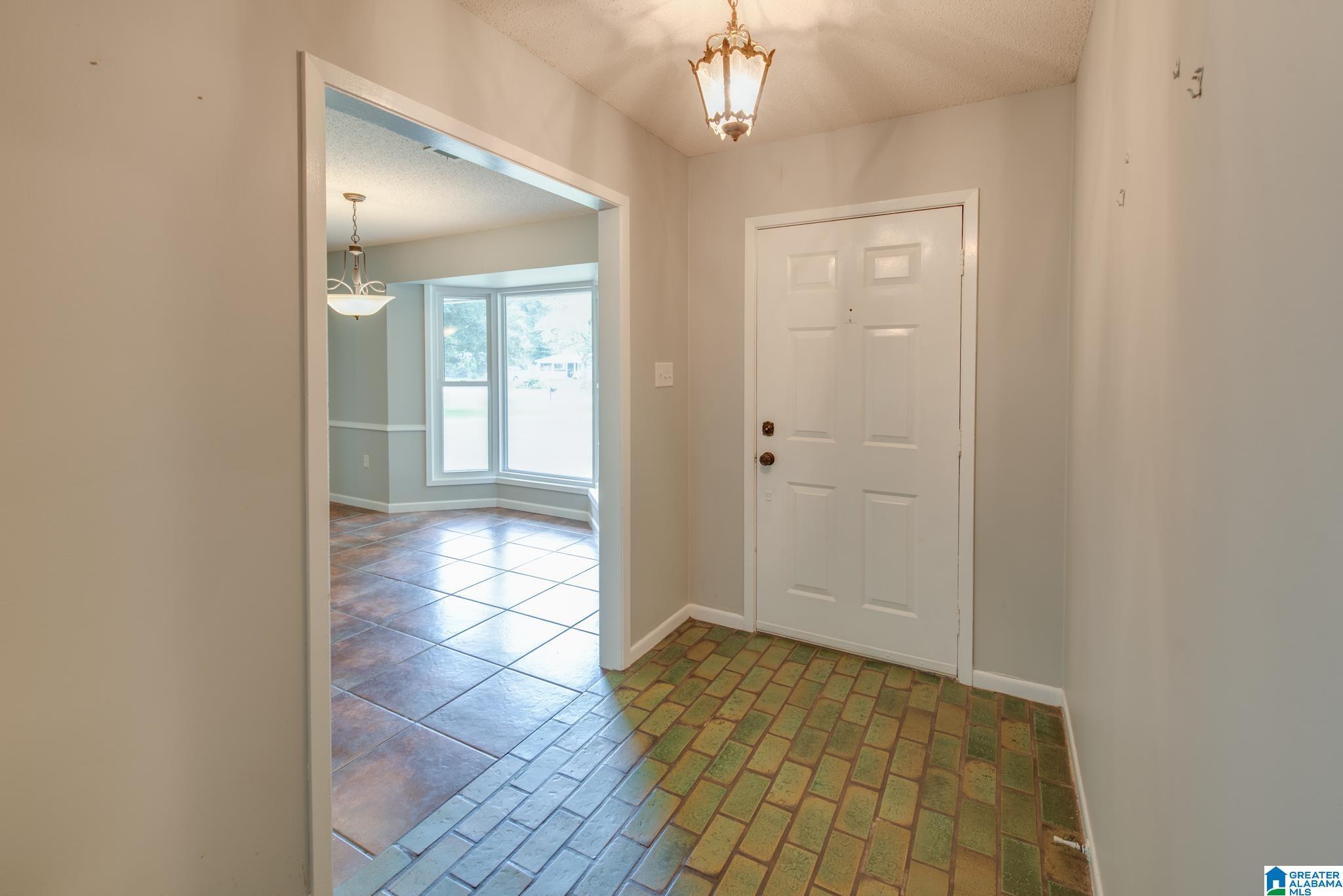 308 Cahaba Avenue Linden, AL 36748 - Photo 7 of 50