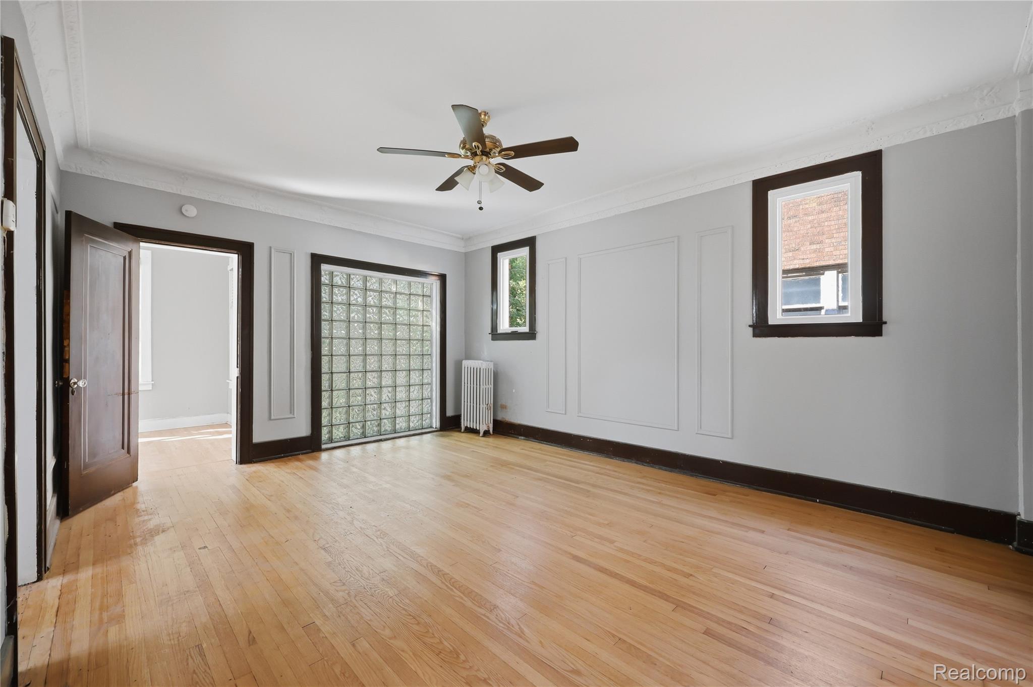 1945 Atkinson Street Detroit, MI 48206 - Photo 15 of 49 atkinson-15.jpg