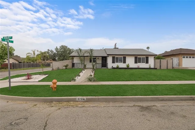 $550,000 | 3704-3704 Modesto Drive, San Bernardino, CA 92404