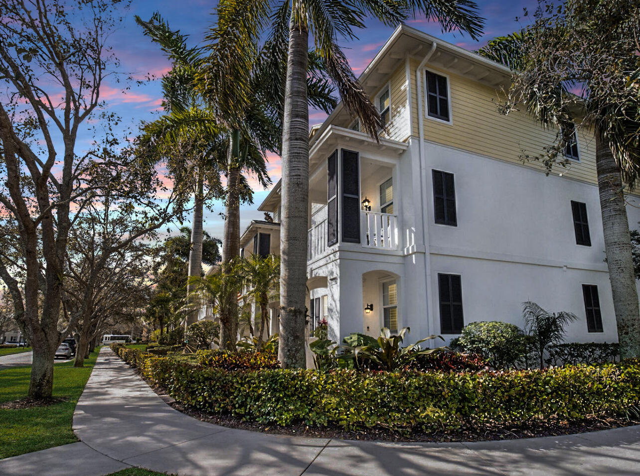 3336 West Community Drive Jupiter, FL 33458 - Photo 4 of 48 e7be78e12cc12e95f0621e225f509a903ed3f9e4
