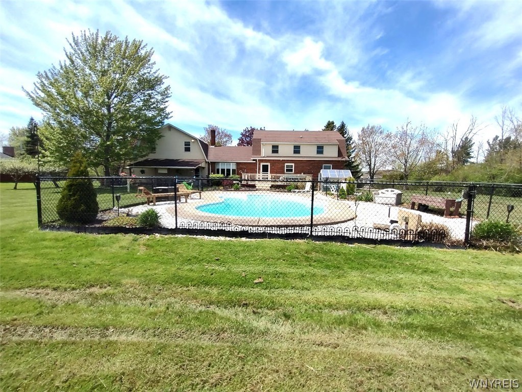 6275 Eckhardt Road Hamburg, NY 14085 - Photo 37 of 47