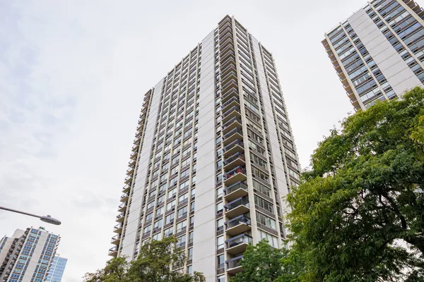 $280,000 | 1355 North Sandburg Terrace, Unit 2909, Chicago, IL 60610