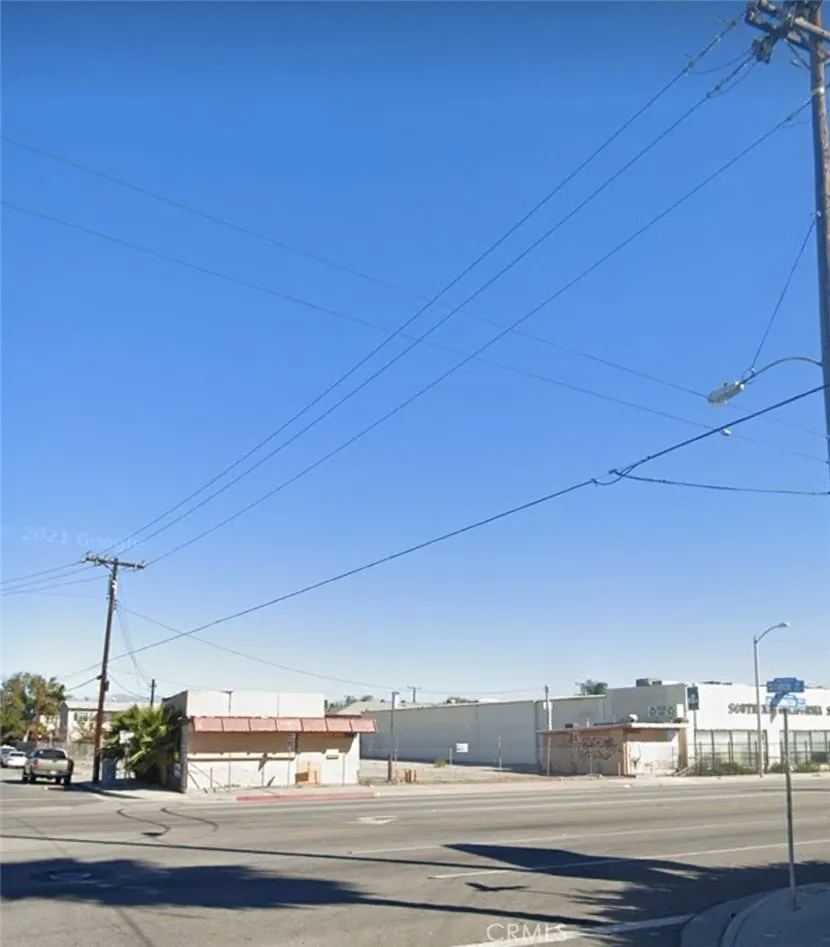 524 Washington Montebello, CA 90640 - Photo 2 of 2 a view of a city