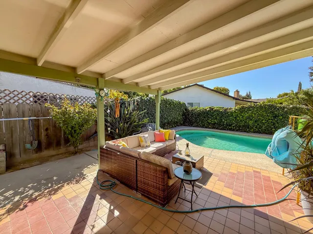 $489,000 | 3913 Peacock Lane, Modesto, CA 95356