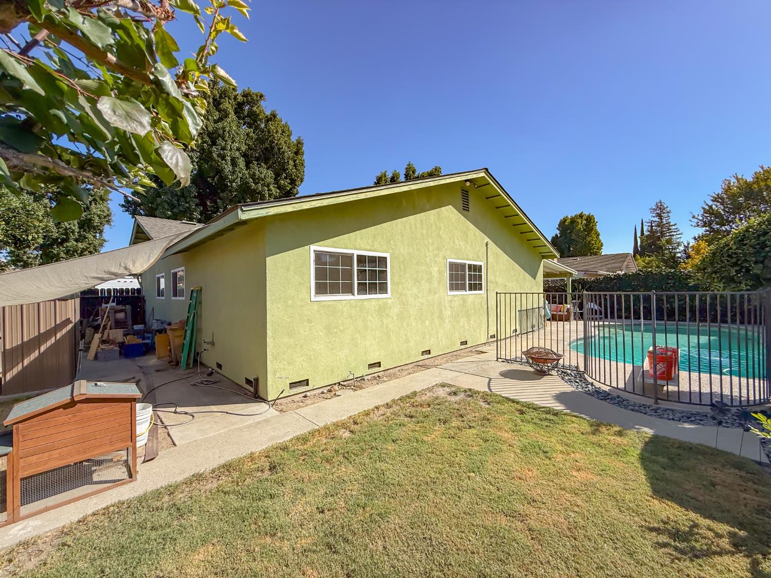 3913 Peacock Lane Modesto, CA 95356 - Photo 38 of 46