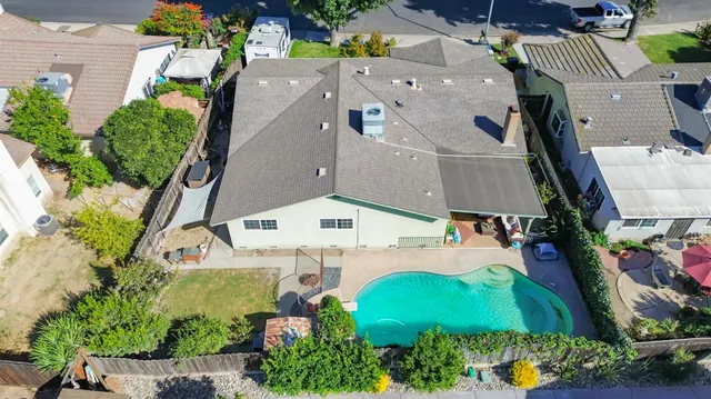 $489,000 | 3913 Peacock Lane, Modesto, CA 95356