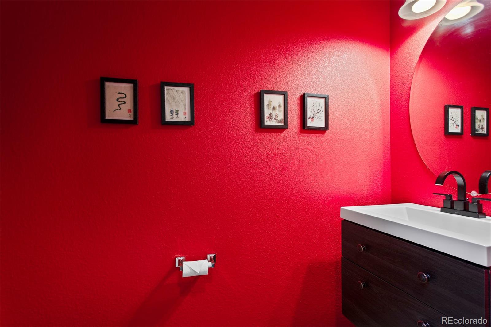 3703 South Perth Circle, Unit 101 Aurora, CO 80013 - Photo 20 of 30 a view of a wall with a large window