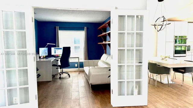 $5,500 | 388 Carrington Drive, Weston, FL 33326