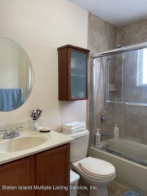 527 Oder Avenue Staten Island, NY 10304 - Photo 18 of 31 IMG_6854