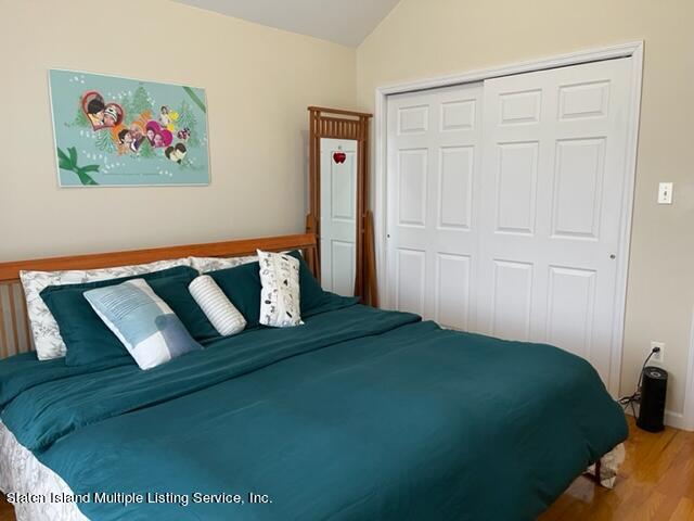 527 Oder Avenue Staten Island, NY 10304 - Photo 21 of 31 IMG_6859