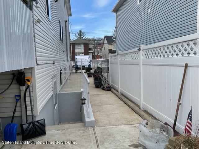 527 Oder Avenue Staten Island, NY 10304 - Photo 27 of 31 IMG_6833