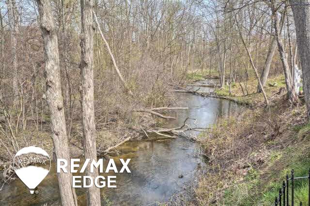9476 Timber Ridge Drive Grand Blanc, MI 48439 - Photo 22 of 24 21140926-21.JPG