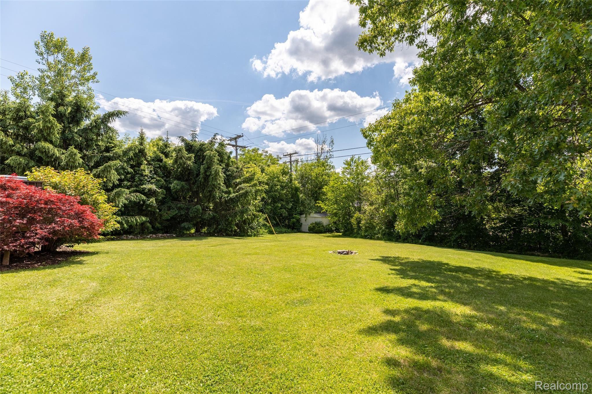 1095 Oakcrest Road Howell, MI 48843 - Photo 40 of 40 14.Yard