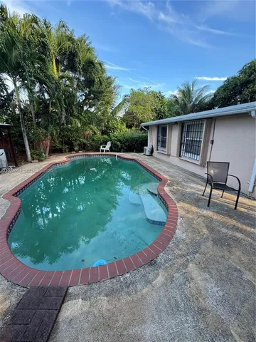 $670,000 | 111 Northeast 175th Street, North Miami Beach, FL 33162