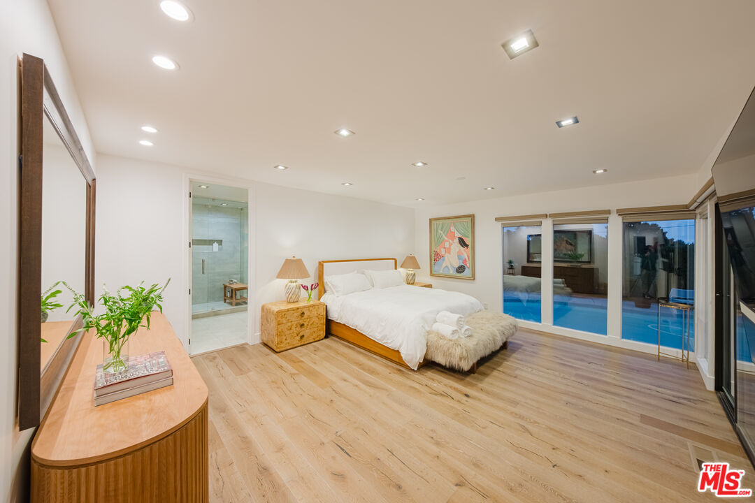 2644 Greenvalley Road Los Angeles, CA 90046 - Photo 23 of 73