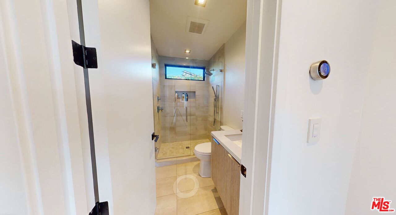 2644 Greenvalley Road Los Angeles, CA 90046 - Photo 39 of 73