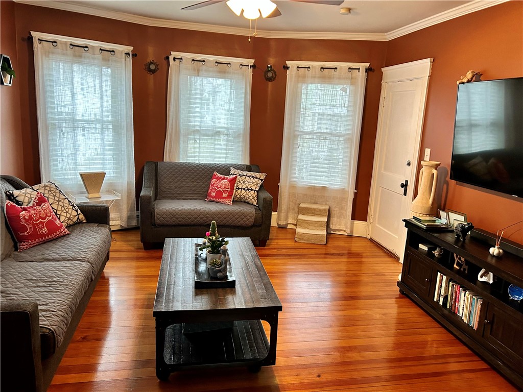 40 Primrose Street Pawtucket, RI 02860 - Photo 3 of 22 Gallery Image 3