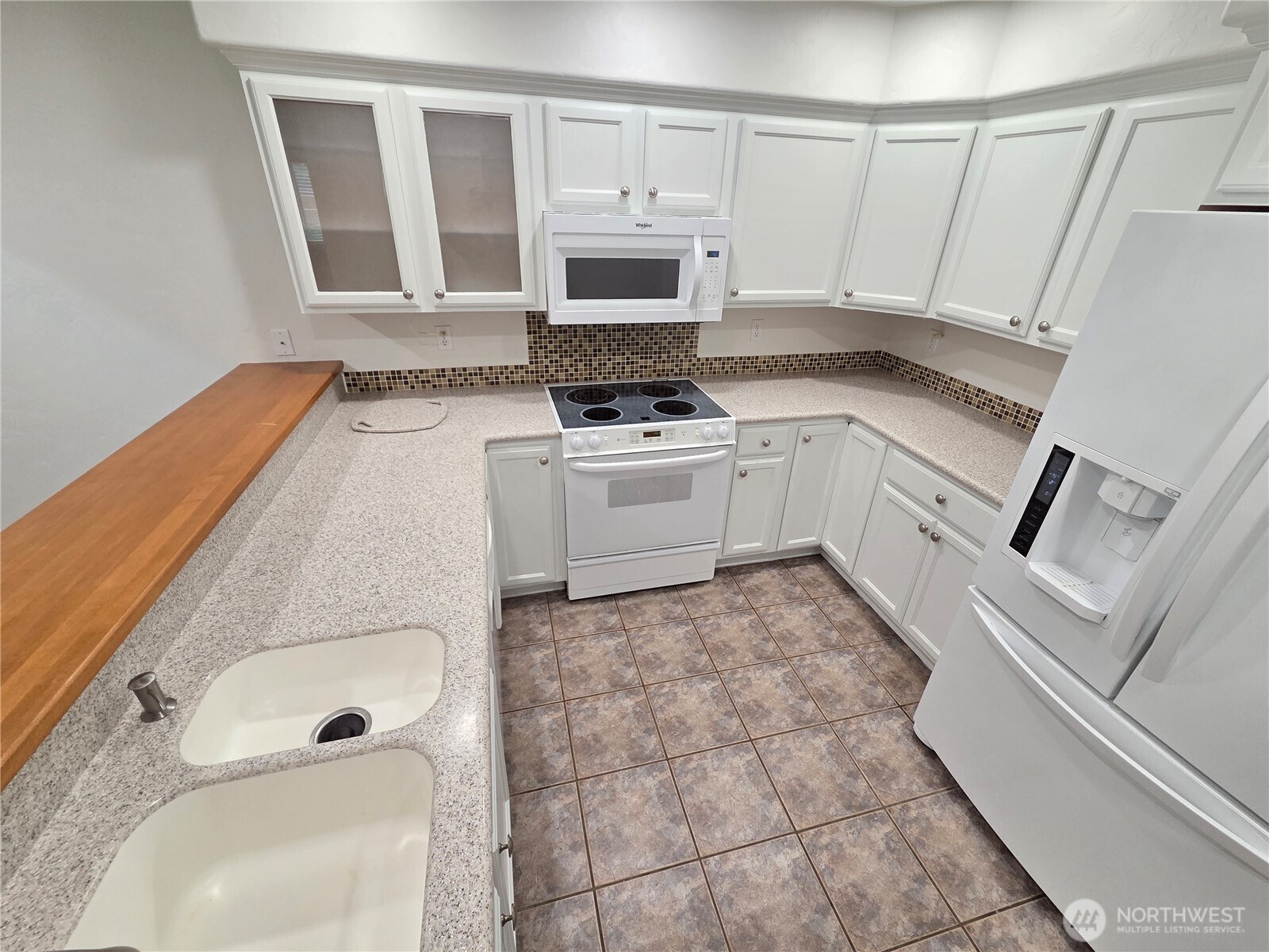 6604 Riviera Court Southeast Lacey, WA 98513 - Photo 4 of 22