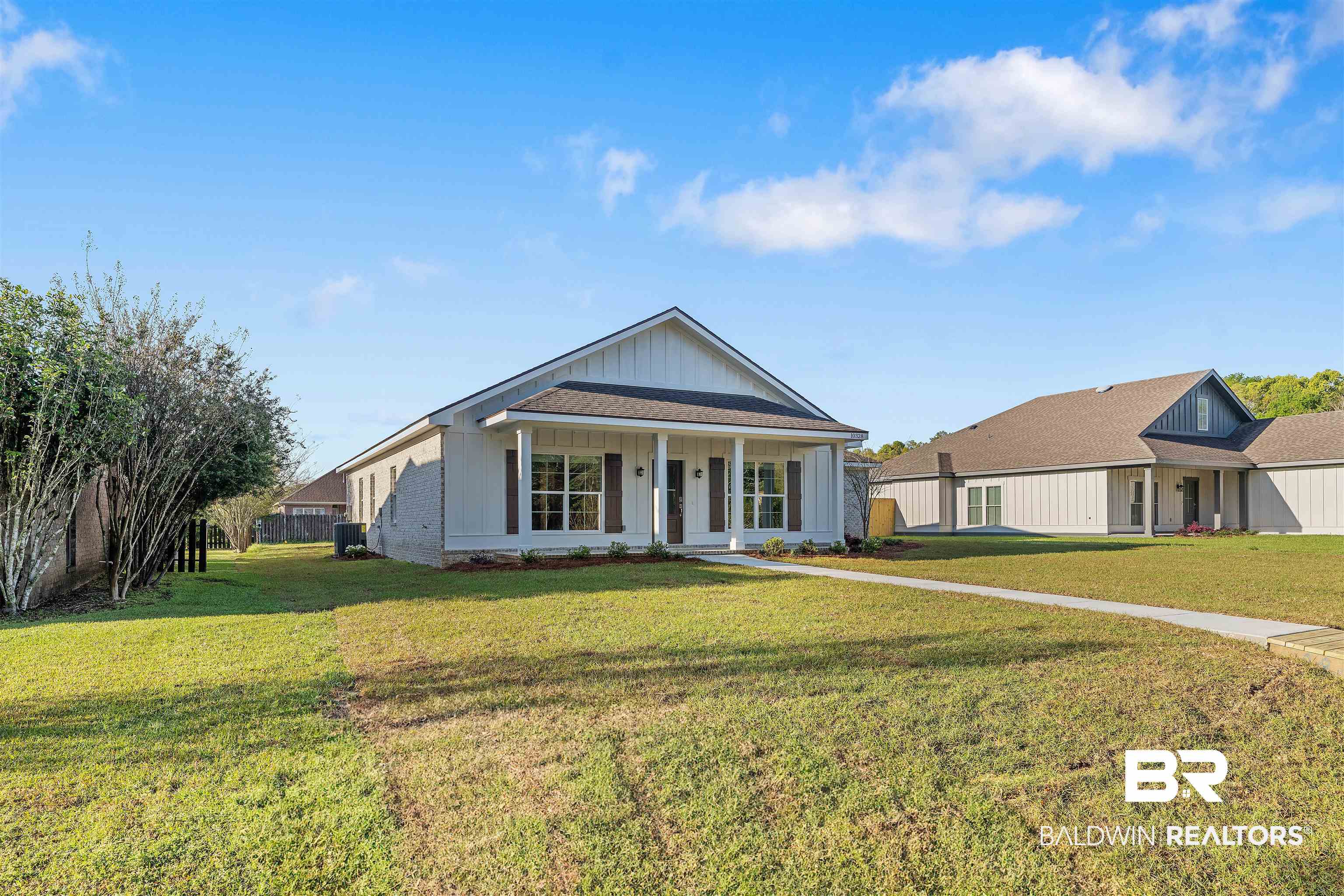 10328 Gayfer Rd Extension Fairhope, AL 36532 - Photo 4 of 23 Gallery Image 4