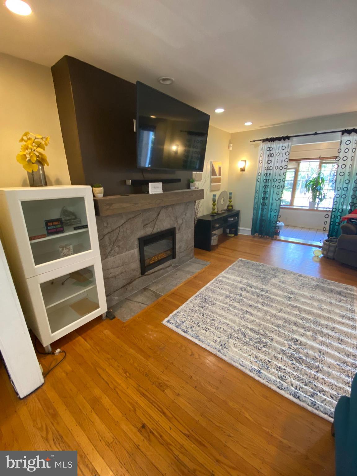 6634 Lotus Road Philadelphia, PA 19151 - Photo 6 of 19 Gallery Image 6