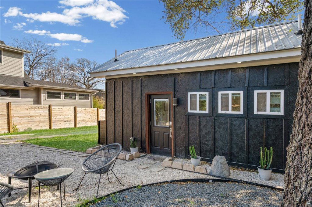 4309 Hank Avenue, Unit 2 Austin, TX 78745 - Photo 3 of 22