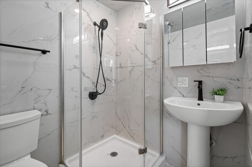 4309 Hank Avenue, Unit 2 Austin, TX 78745 - Photo 10 of 22