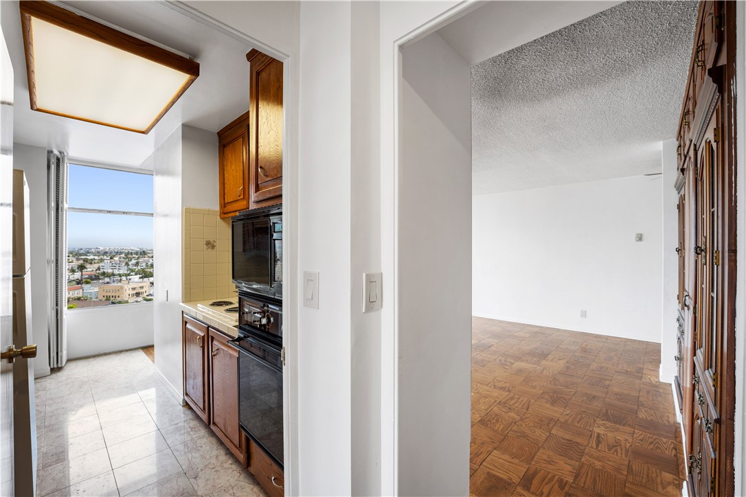 100 Atlantic Avenue, Unit 905 Long Beach, CA 90802 - Photo 15 of 17