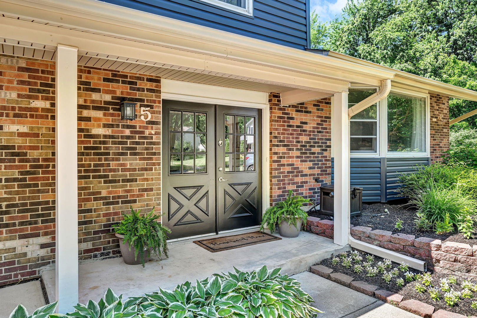 5 Assembly Court Bolingbrook, IL 60440 - Photo 2 of 31