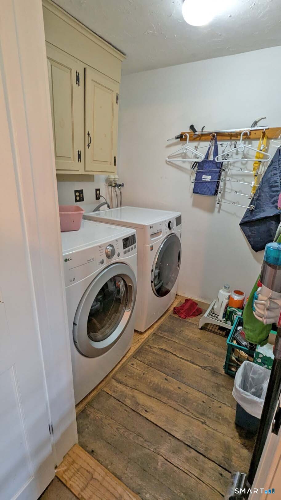 355 Wall Street Hebron, CT 06248 - Photo 17 of 39 a utility room with dryer and washer