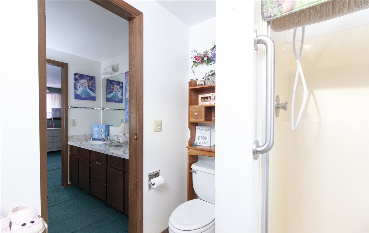 7207 West Greenwood Road Spokane, WA 99224 - Photo 7 of 20 Gallery Image 7