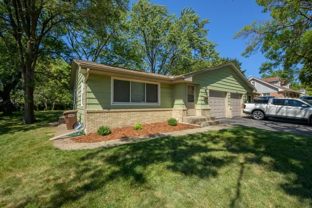 $475,000 | 9522 Pleasant Avenue South, Bloomington, MN 55420