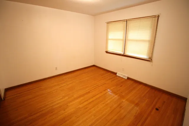 $475,000 | 9522 Pleasant Avenue South, Bloomington, MN 55420