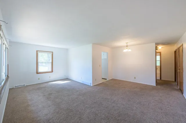 $475,000 | 9522 Pleasant Avenue South, Bloomington, MN 55420