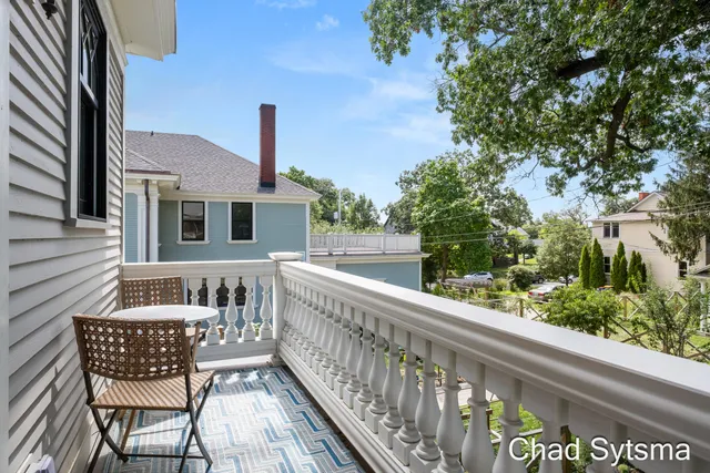 $930,000 | 643 Madison Avenue Southeast, Grand Rapids, MI 49503