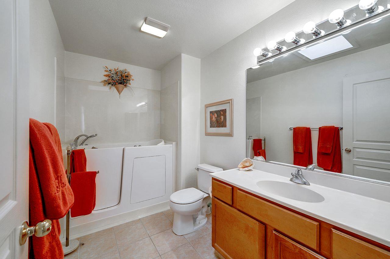 5512 Mesa Road Gilroy, CA 95020 - Photo 18 of 29 Gallery Image 18
