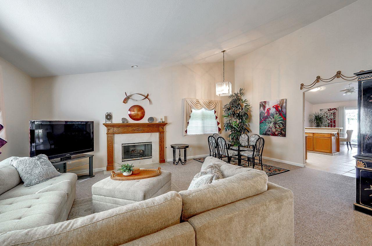 5512 Mesa Road Gilroy, CA 95020 - Photo 4 of 29 Gallery Image 4