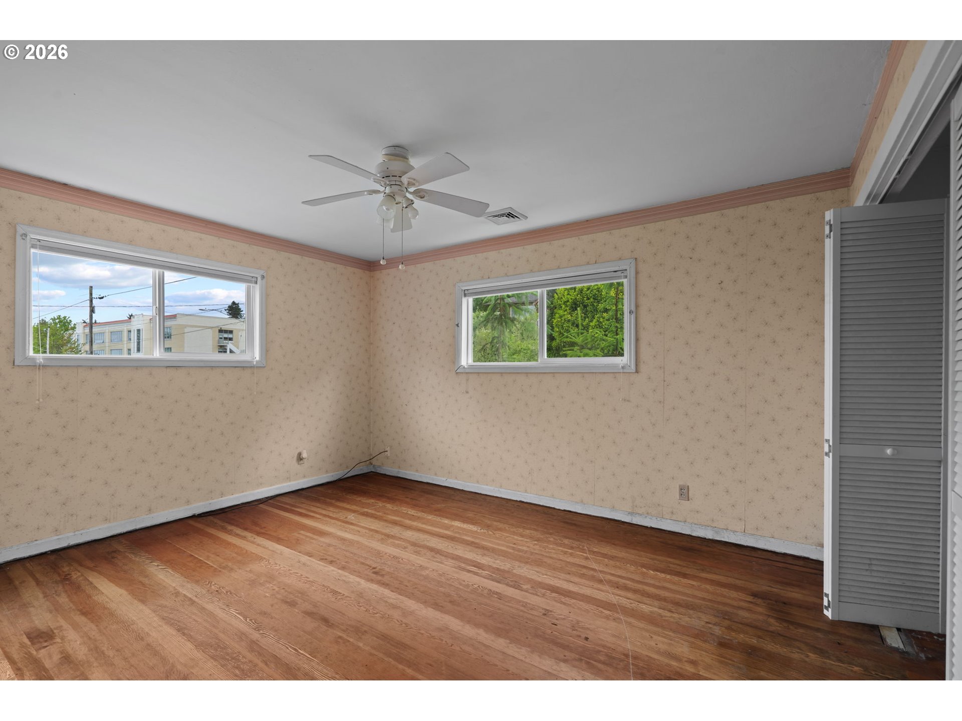 357 West Niagara Avenue Astoria, OR 97103 - Photo 10 of 19