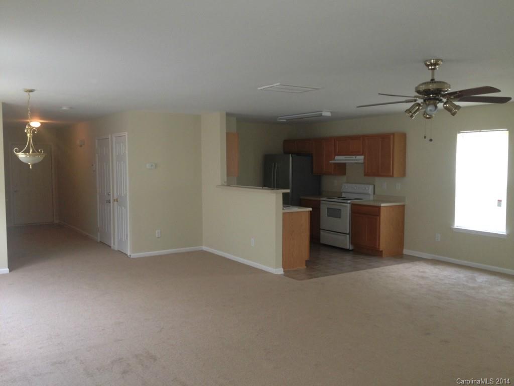 10020 Lawing School Road Charlotte, NC 28214 - Photo 6 of 8