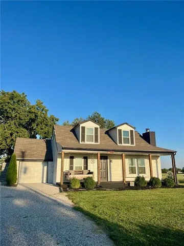 $359,000 | 27491 New Lancaster Road, Louisburg, KS 66053