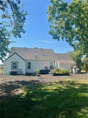 $359,000 | 27491 New Lancaster Road, Louisburg, KS 66053