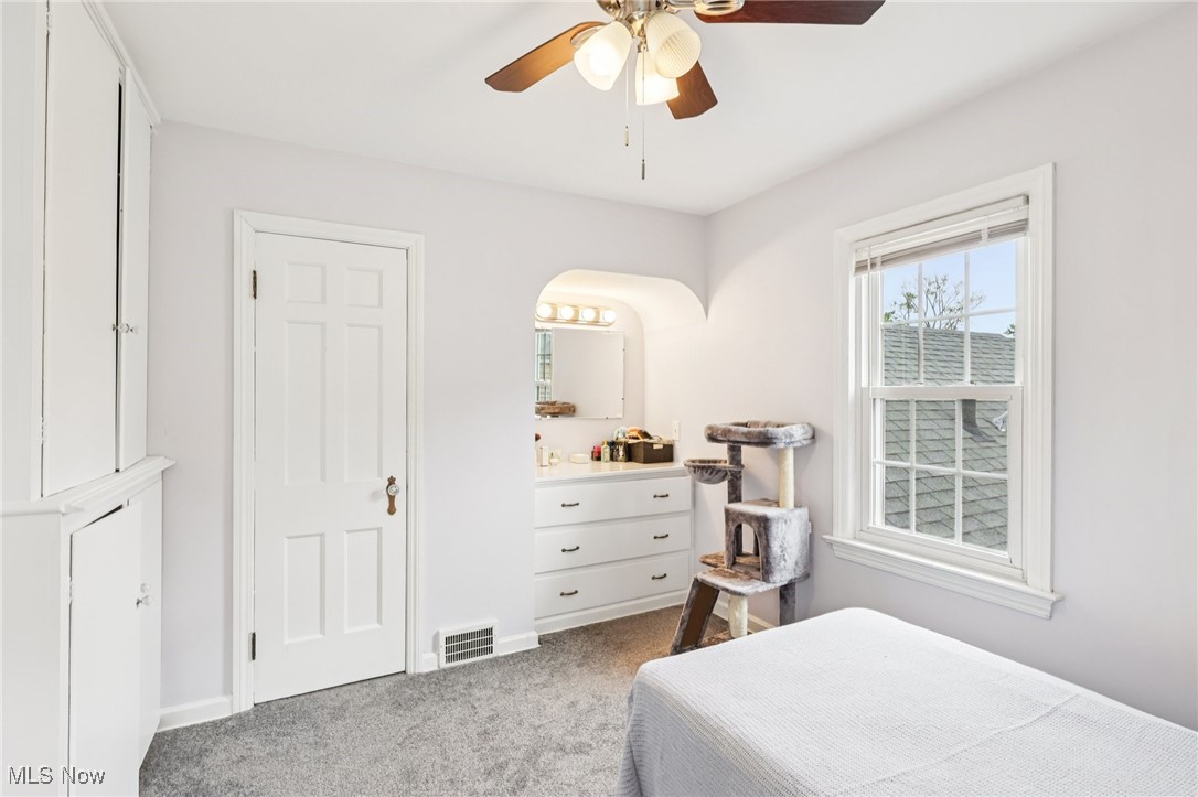 16001 Munn Road Cleveland, OH 44111 - Photo 15 of 38 Gallery Image 15