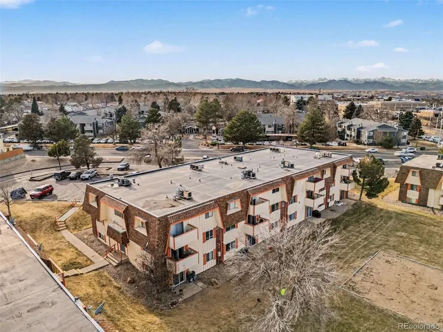 $170,000 | 10211 Ura Lane, Unit 3201, Thornton, CO 80260